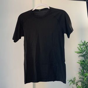 Lululemon Metal Vent Tech T Shirt
